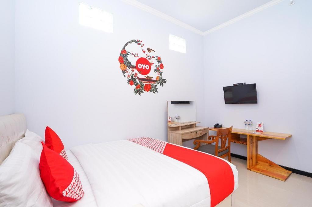 Oyo 477 Raka Residence Syariah Purwoharjo Banyuwangi 바뉴왕기 외부 사진