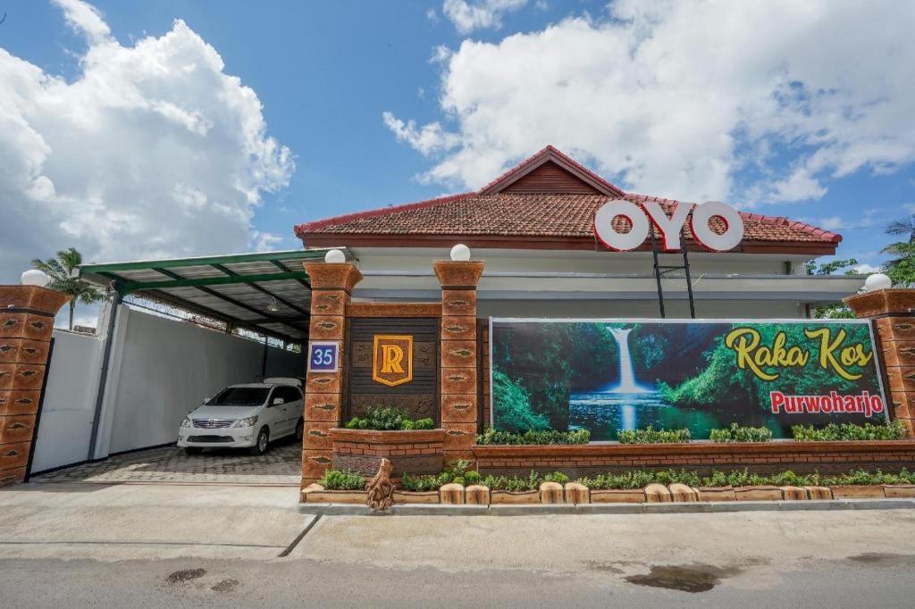 Oyo 477 Raka Residence Syariah Purwoharjo Banyuwangi 바뉴왕기 외부 사진