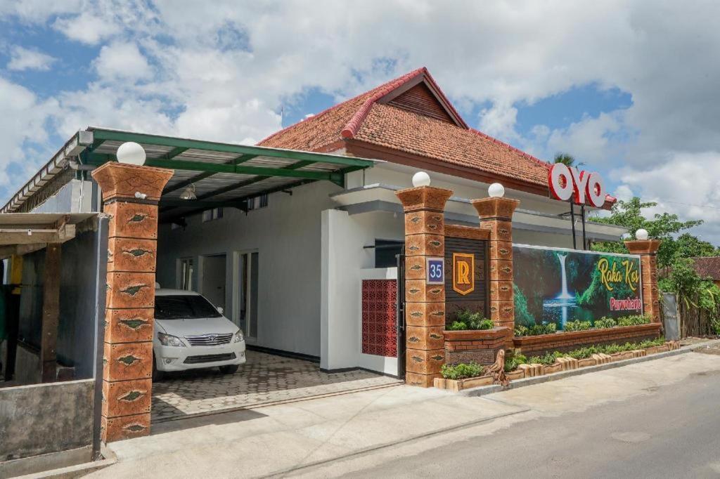 Oyo 477 Raka Residence Syariah Purwoharjo Banyuwangi 바뉴왕기 외부 사진